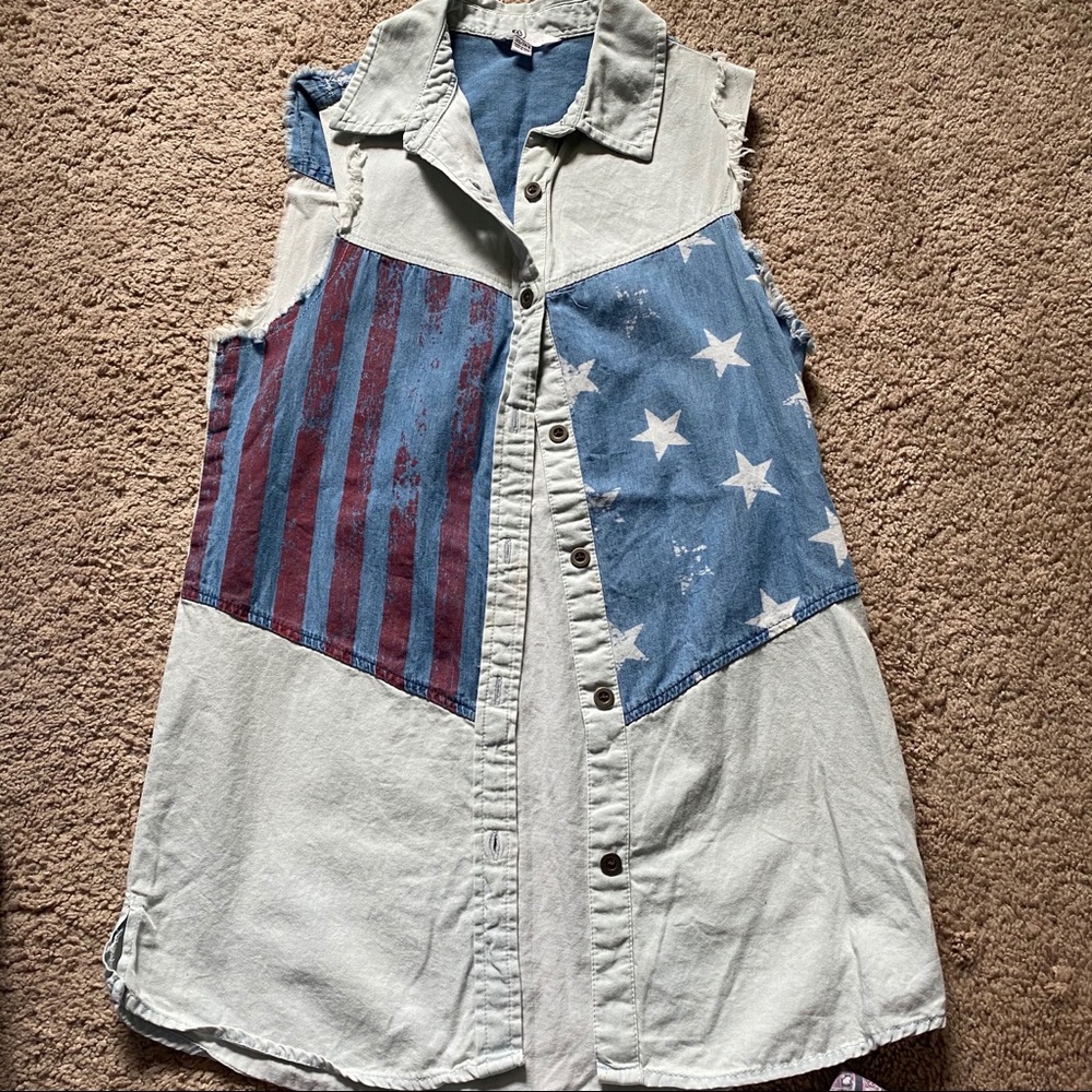 American Flag Cut Off